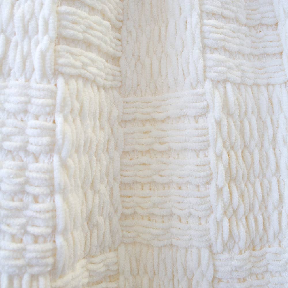 Asha Throw - White - Image 4