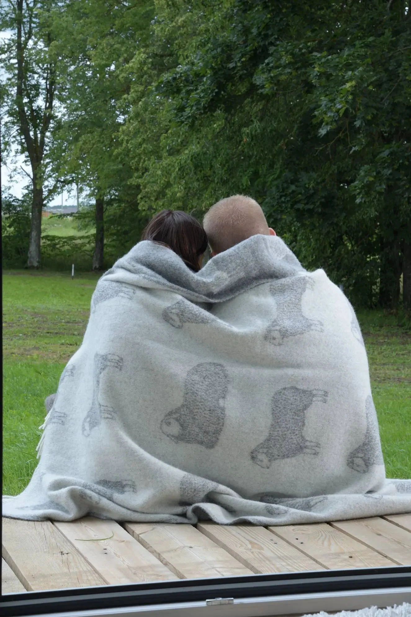 Sheep Soft Grey Pure Wool Throw - Image 4