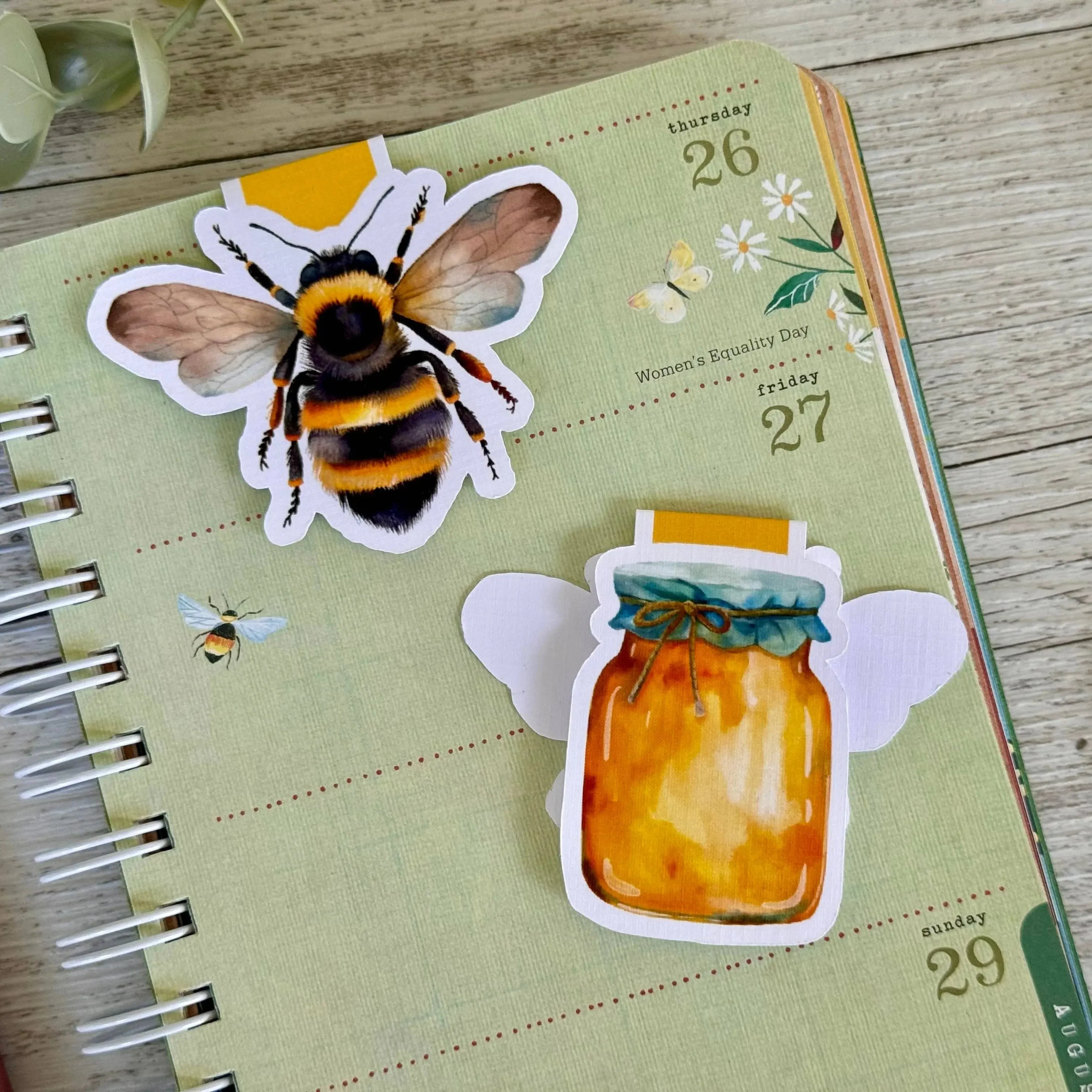 Bee & Honey Handmade Magnetic Bookmark - Image 6