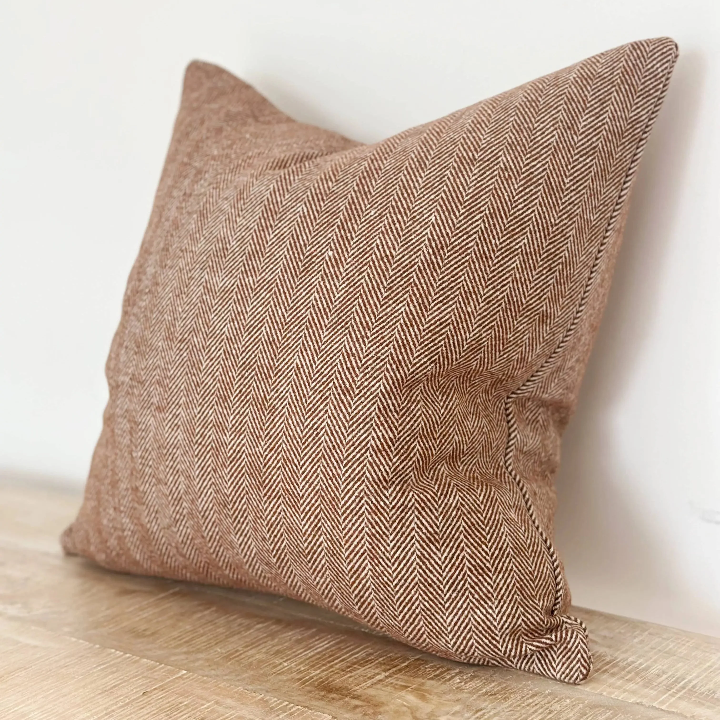 Tia Wool Blend Cushion Cover – Rust 45 × 45 cm